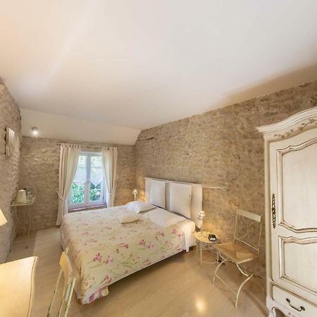 Bed and Breakfast Le Clos Tilia à Cléry-Saint-André Extérieur photo