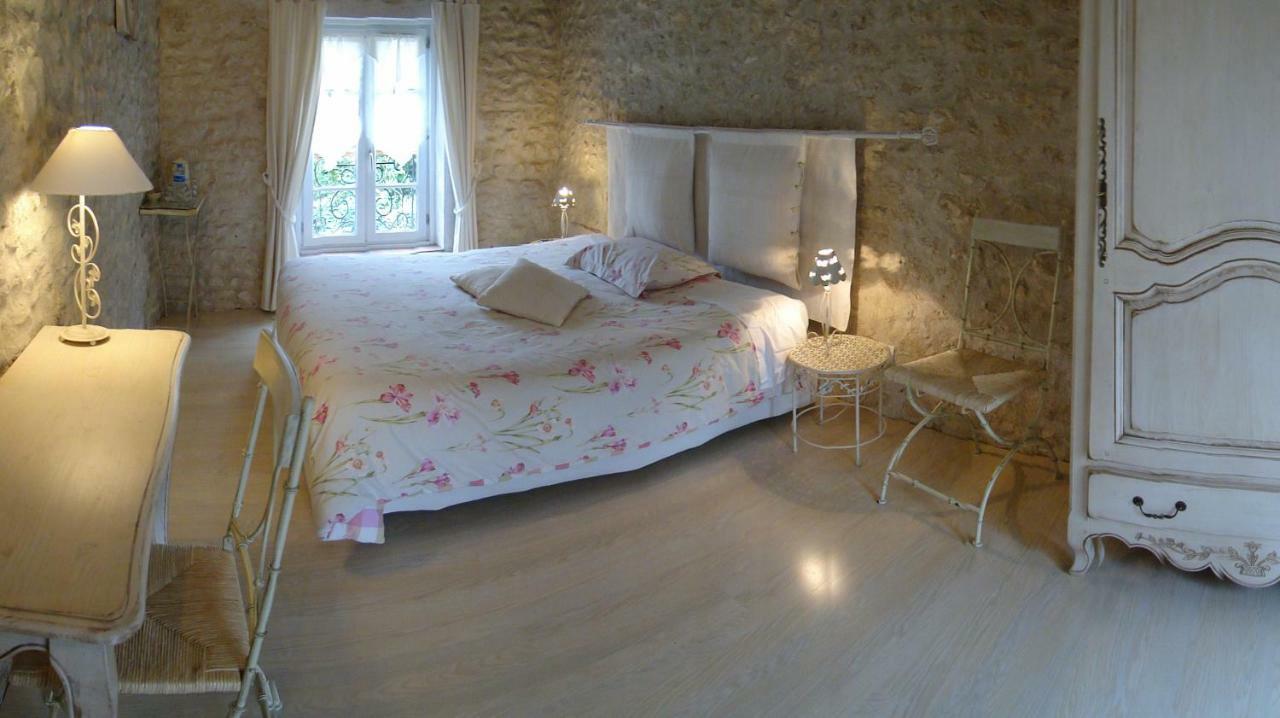 Bed and Breakfast Le Clos Tilia à Cléry-Saint-André Extérieur photo