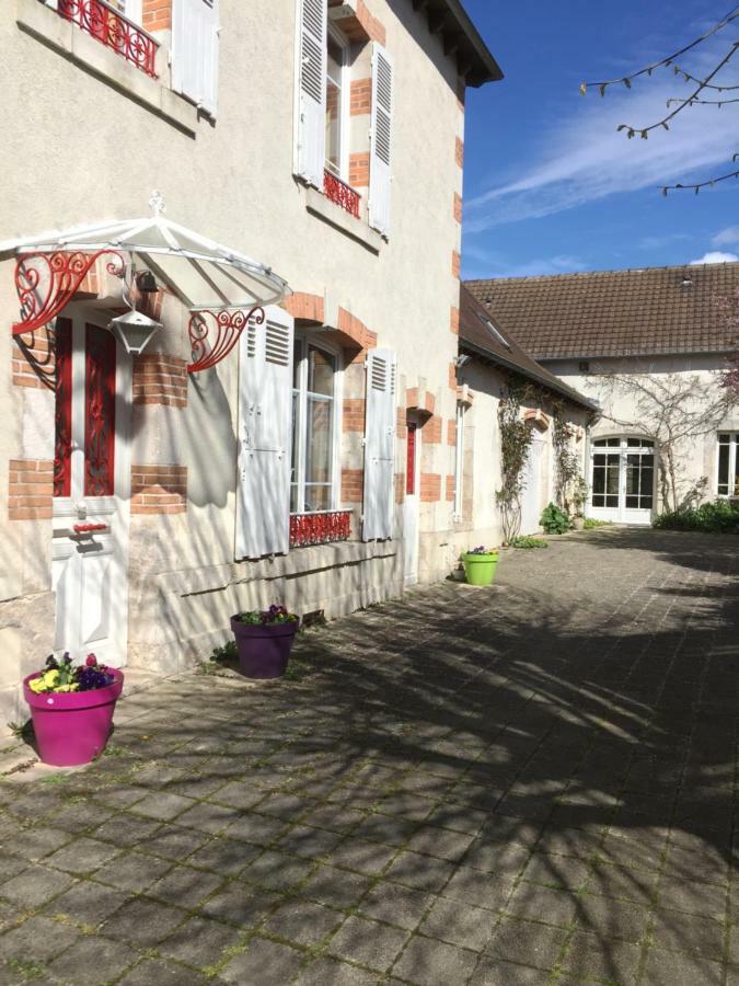 Bed and Breakfast Le Clos Tilia à Cléry-Saint-André Extérieur photo