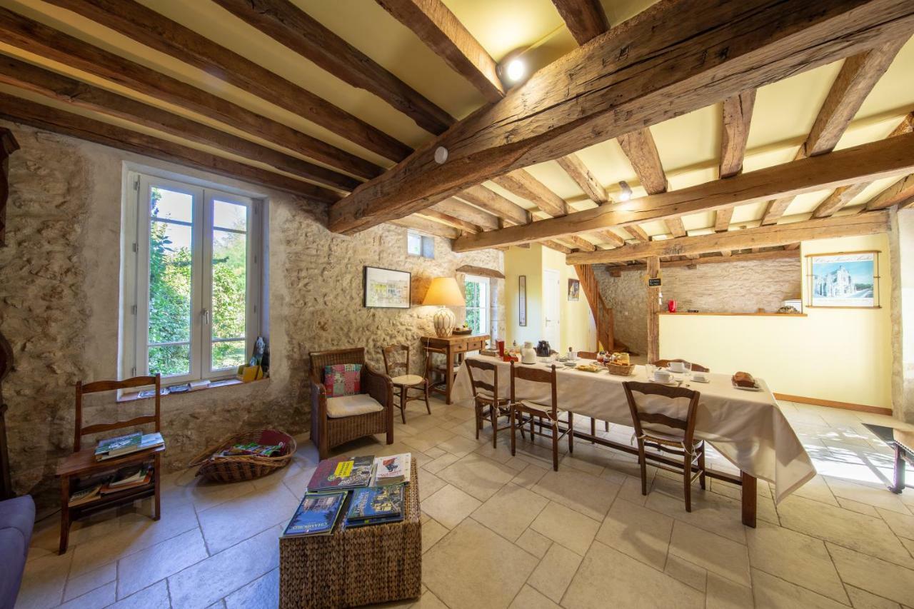 Bed and Breakfast Le Clos Tilia à Cléry-Saint-André Extérieur photo